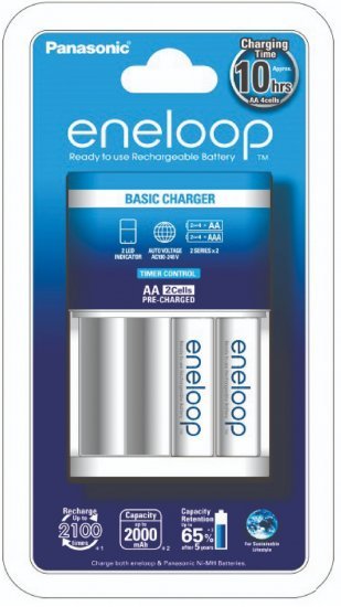 169063_b_1.jpg 2 סוללות AA נטענות 2000mAh + מטען 10 שעות טעינה ל-4 סוללות Panasonic Eneloop - צבע לבן