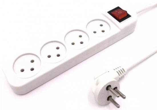 רב שקע 4 עם כבל 3x1.5מ''מ באורך 1 מטר + מפסק מבית Luggar