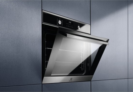 תנור פירוליטי בנוי 9 תוכניות 71 ליטר Electrolux Borderless SurroundCook Multifunction EOP6526X - נירוסטה - תוצרת גרמניה