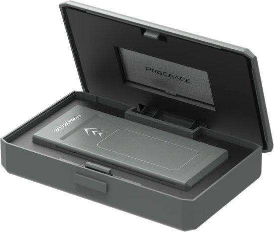 כונן קשיח SSD חיצוני ProGrade Digital PG10 USB4 - נפח 4TB - צבע אפור