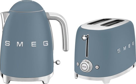 קומקום חשמלי 1.7 ליטר 2400W + מצנם 2 פרוסות 950W מבית SMEG - צבע כחול מט