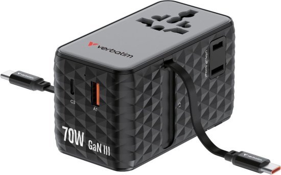 מטען אוניברסלי דגם Charge n Travel 70W GaN III כולל מתאם נסיעות מבית Verbatim - צבע שחור