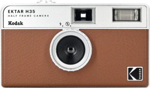 מצלמת פילם Kodak Ektar H35 בפורמט חצי-פריים לצילום שתי תמונות על אותו פריים - צבע חום