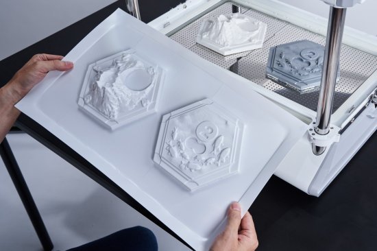 מארז 30 יריעות פלסטיק HIPS לוואקום פורמינג בעובי 0.5 מ''מ וגודל 300x205 מ''מ - צבע לבן