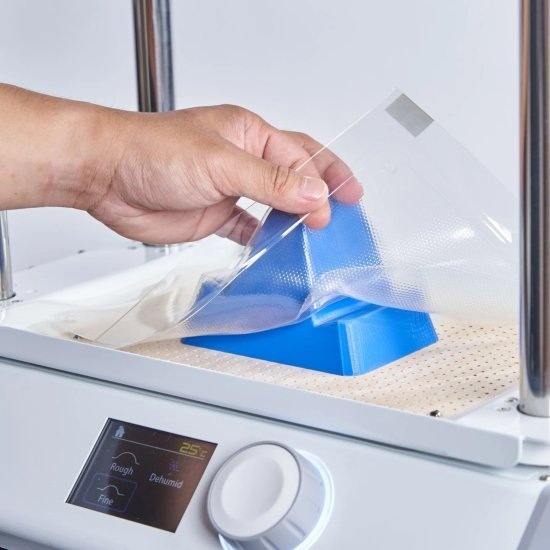 444501_b_1.jpg מארז 15 יריעות פלסטיק TPU לוואקום פורמינג בעובי 1.0 מ''מ וגודל 300x205 מ''מ - צבע שקוף