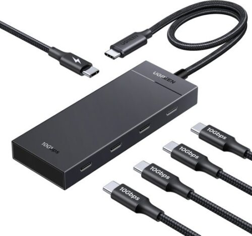 מפצל USB-C ל-4 חיבורי USB-C וחיבור PD מבית UGREEN
